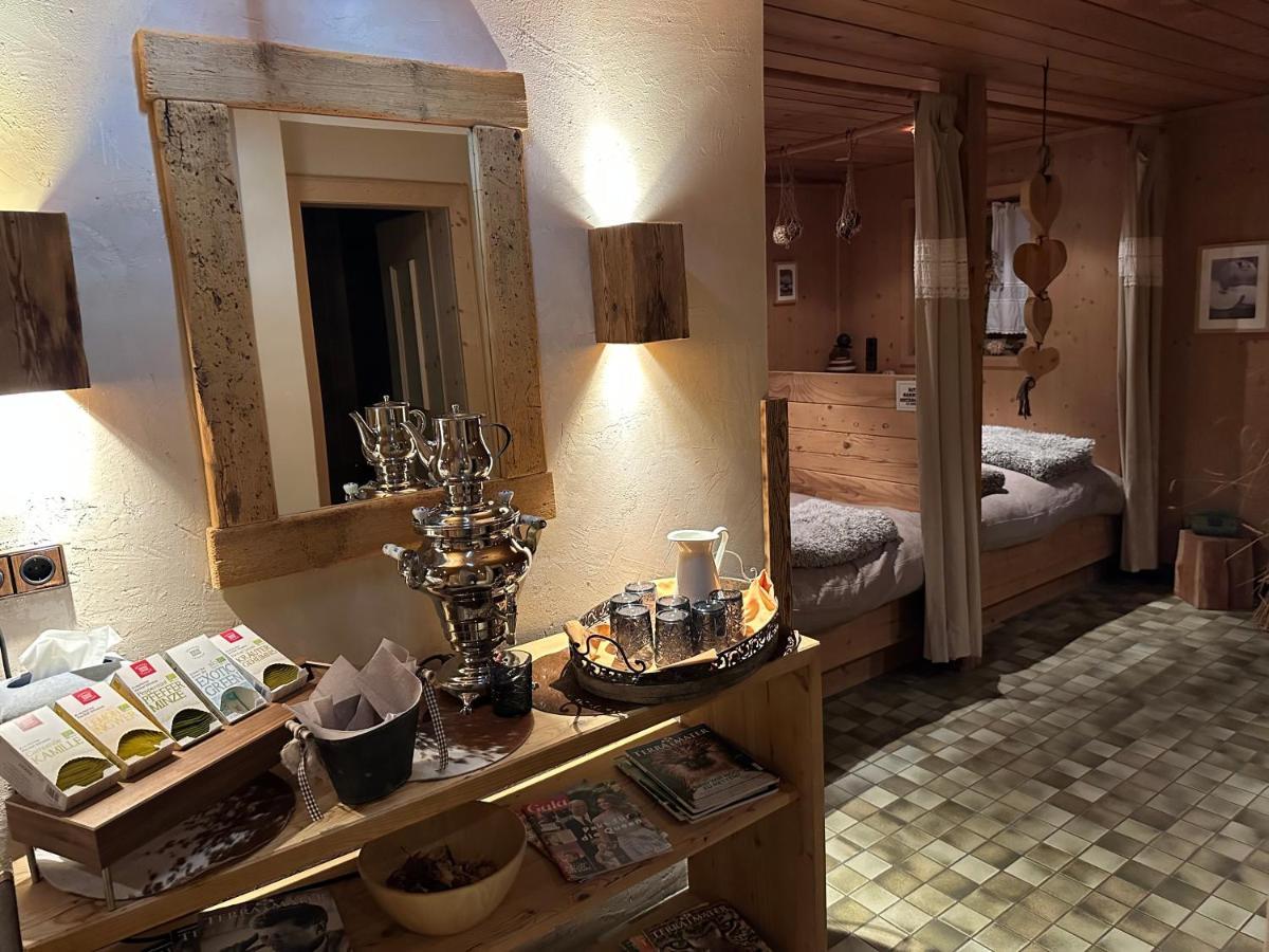 Hotel Ehrwalderhof מראה חיצוני תמונה