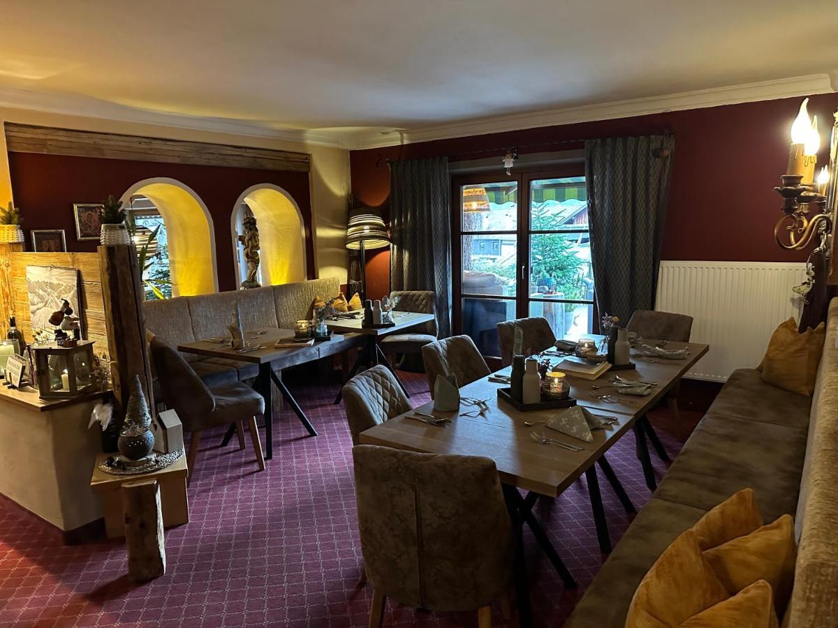 Hotel Ehrwalderhof מראה חיצוני תמונה