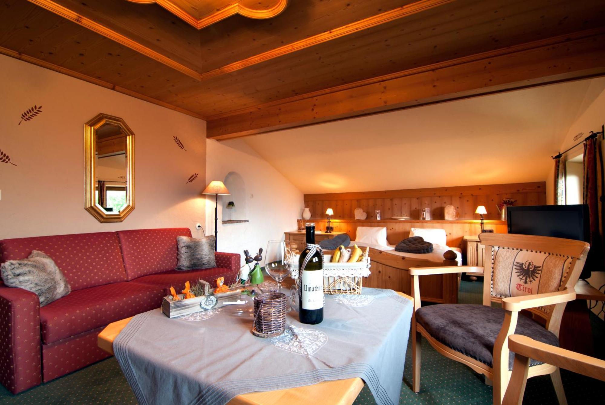 Hotel Ehrwalderhof מראה חיצוני תמונה
